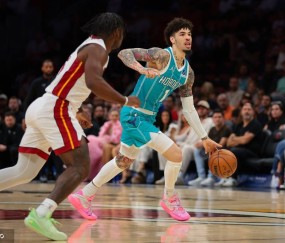 阿德巴约26分三球20+8+9 热火大胜黄蜂取3连胜